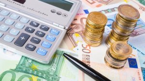 Σε ποιους ελεύθερους επαγγελματίες παρέχεται έκπτωση στις εισφορές του Μαΐου