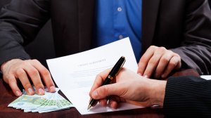 Πιστοδοτήσεις από ασφαλιστικές επιχειρήσεις και εκπαίδευση