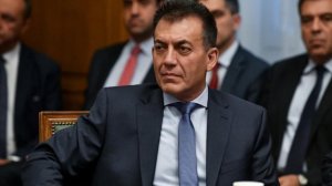 Γιάννης Βρούτσης: Αυξήσεις σε προσωρινές συντάξεις και προκαταβολή μέρους του εφάπαξ