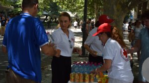 Ο Ελληνικός Ερυθρός Σταυρός βοηθά τους συμπολίτες μας τις ημέρες του καύσωνα