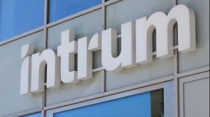 Απελεύθερος: Ο «θησαυρός» της Intrum στην Πειραιώς