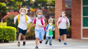 Οι 25 μαθητές ανά τάξη ανεβάζουν το δείκτη μετάδοσης κατά 50% υποστηρίζει το ΑΠΘ 