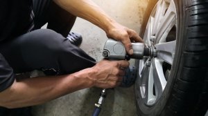 Αφυπνίστε τους πελάτες σας για τα ελαστικά τους: Μείζον ζήτημα ασφάλειας!