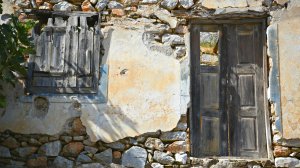 Σχέδιο άμεσης αντιμετώπισης για τα ετοιμόρροπα κτίρια