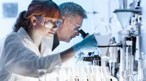 Τα 5 επόμενα βήματα για την ανάπτυξη εμβολίων έναντι του SARS-CoV-2