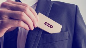 Απελεύθερος: Θα τεθεί θέμα CEO στο αυριανό Δ.Σ της ΕΛΛΑΚΤΩΡ;