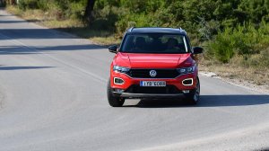 VW T-Roc: Ποιες οι προηγμένες τεχνολογίες ασφαλείας που χαροποιούν τις ασφαλιστικές;