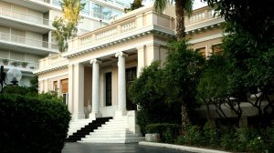 Κυβέρνηση: Σταθερά βήματα προς την κανονικότητα με φόντο οικονομία και επενδύσεις