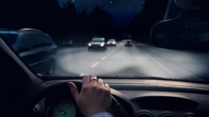 7 tips από την Υδρόγειο Ασφαλιστική για ασφαλή οδήγηση τη νύχτα