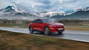 Ford Mustang Mach-E: Για ασυμβίβαστους ασφαλιστές!
