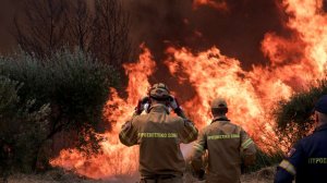 Οικονομική ενίσχυση ύψους 6.000 ευρώ σε όσους τραυματίστηκαν στις πυρκαγιές