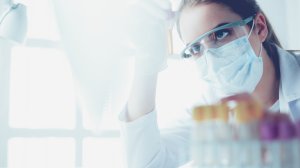 Αποκαλυπτική Μελέτη - Η Ελλάδα χάνει εκατομμύρια από τις κλινικές έρευνες