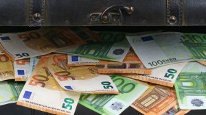 Απελεύθερος: Κέρδη από τα... μπαούλα βγάζει η Εθνική