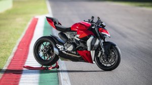 Η Ducati αποκαλύπτει τις Streetfighter V2 και Streetfighter V4 SP: ακόμα πιο εντυπωσιακές, ακόμα πιο σπορ