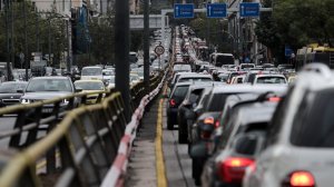 ΑΑΔΕ: Διευκρινίσεις για τα ειδοποιητήρια τελών κυκλοφορίας για οχήματα σε ακινησία