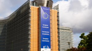  7,5 εκατ. ευρώ για τη στήριξη επιχειρήσεων στους δήμους Μαντουδίου – Λίμνης – Αγίας Άννας και Ιστιαίας – Αιδηψού εγκρίνει η Ε.Ε.