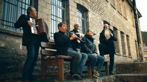 ΜΟΥΣΙΚΕΣ ΟΙΚΟΓΕΝΕΙΕΣ: Οι Φιλιππιδαίοι από το Κεράσοβο