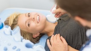 Αποζημιώνει το ασφαλιστήριο μου επέμβαση θυρεοειδούς αδένα;