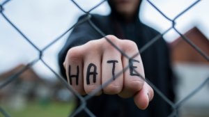 Παραβατικές και βίαιες συμπεριφορές παιδιών: Πως τις ανιχνεύουμε και πως τις αντιμετωπίζουμε 