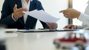 Επαγγελματίες & Καταναλωτές: Διασφάλιση μέσω Ασφάλισης Επαγγελματικής Ευθύνης
