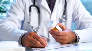 Τι ισχύει για τη συνταγογράφηση των ανασφάλιστων πολιτών
