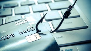 Phishing: Ηλεκτρονικές απάτες σε τραπεζικούς λογαριασμούς και προστασία των πελατών