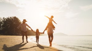 Καλοκαιρινές διακοπές με ανεμελιά και ξεγνοιασιά, αλλά χωρίς να βλάψουμε την υγεία μας!