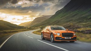 H Flying Spur Speed ολοκληρώνει τη νέα προϊοντική γκάμα της Bentley