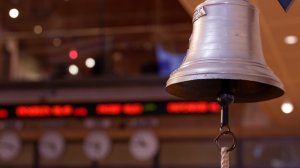 Εποπτεύων Χ.: Ο "πυροσβέστης"... BOE, και τα "καμπανάκια" της Citi και JP Morgan