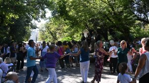 Αραρίσκοντας Ηλίας Προβόπουλος: Ηπειρώτικο πανηγύρι στο Πεδίον του Άρεως