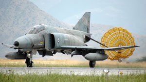 Κατέπεσε μαχητικό F-4 νότια της Ανδραβίδας – Eπιχείρηση διάσωσης των δύο ιπτάμενων