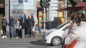 Όταν ένα κινητό κάνει φτερά… Του Ηλία Προβόπουλου