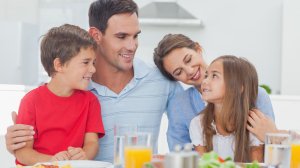 Γνωρίζετε την κάλυψη "Θ.Α" και πως προστατεύει μια οικογένεια;