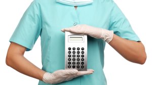Γνωρίζετε το Χειρουργικό Επίδομα και πως ενισχύει τον ασφαλισμένο με μετρητά;