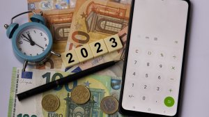 Οι 10 αλλαγές που έρχονται το 2023 σε εισφορές ,συντάξεις, όρια ηλικίας