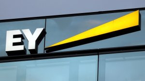 EY: Τα family offices θα πρέπει να προσαρμοστούν ενόψει των οικονομικών, ρυθμιστικών, κοινωνικών και τεχνολογικών ανατροπών