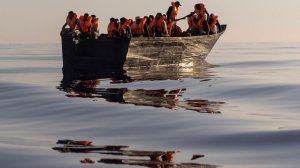 Κατά 49% μειώθηκαν οι ροές μεταναστών για τον Φεβρουάριο σε σχέση με τον Ιανουάριο 2023!