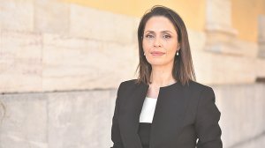Έφη Βαγενά στον «Economist»: Η ιατρική τεχνητή νοημοσύνη χρειάζεται επειγόντως ένα ρυθμιστικό πλαίσιο