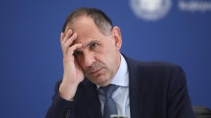 Η αύξηση των αναποφάσιστων και το σκηνικό ρευστότητας 