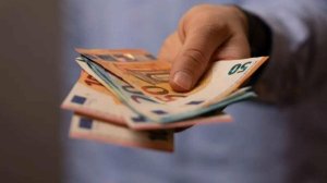 Καταβάλλονται 54,5 εκατ. ευρώ για 26.000 επικουρικές συντάξεις που εκδόθηκαν τον Φεβρουάριο