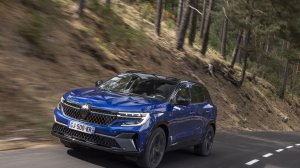 Renault Austral: Ασφάλεια & απαράμιλλο στιλ που επιβάλει μια πλήρη ασφαλιστική κάλυψη!