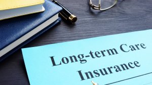 Το πρόβλημα της Μακροχρόνιας Φροντίδας - Long Term Care. Υπάρχει λύση;