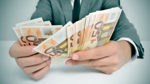 Πόσα εκατομμύρια αποζημιώσεις κατέβαλλαν οι ασφαλίσεις Ζωής το 2021; 