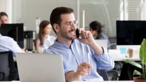 Ποιο είναι το κυρίαρχο κανάλι διαμεσολάβησης στις ασφαλίσεις περιουσίας; 
