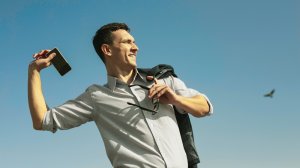 Η Σιωπηρή Παραίτηση δεν ισχύει μόνο για τους υπαλλήλους. Συμβαίνει και σε Ασφαλιστικούς Διαμεσολαβητές!