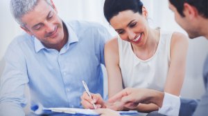 Πελάτες μεταξύ 43 και 58 ετών. Η «φτωχή» Γενιά Χ που θα κληρονομήσει τεράστιο πλούτο!