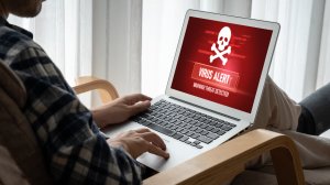Πως να προστατέψετε την εργασία από το σπίτι, από κυβερνο-επιθέσεις. Σας καλύπτει η Ασφάλιση κατοικίας;