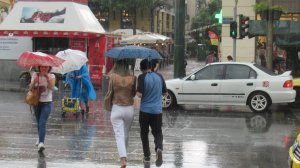 Ηλίας Προβόπουλος: Η Αθήνα τα χάνει με τη βροχή