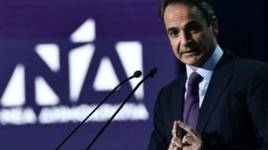 Σπύρος Καπράλος: Η αυτοδύναμη Νέα Δημοκρατία και οι συσχετισμοί της επόμενης μέρας 
