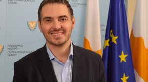 Κύπρος: Ο Μιχάλης Χατζηγιάννης παραιτήθηκε από υφυπουργός Πολιτισμού!